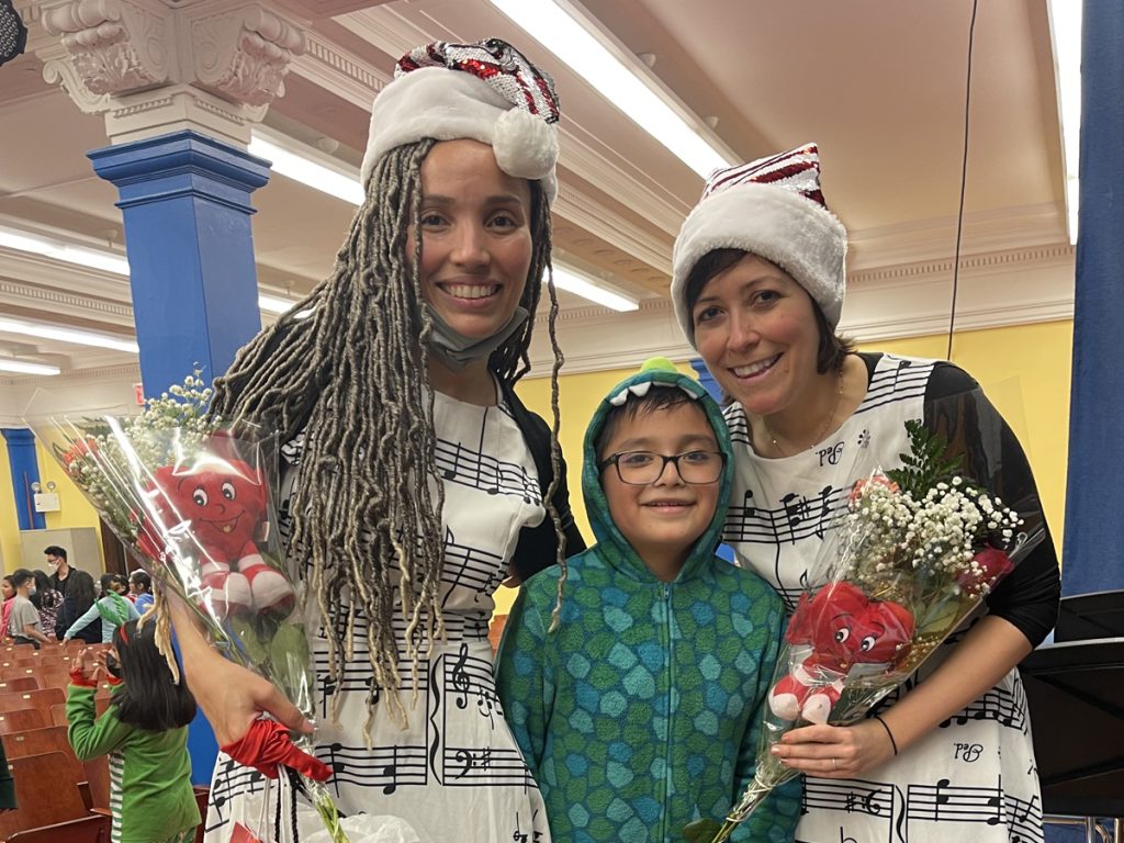 Music Teacher Luanna Lasso 08 Shows Her Fifth Grade Choir How To Dream Big—and Win Big—all Year