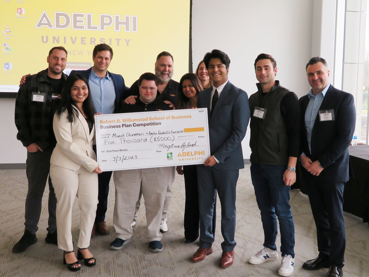 adelphi business plan competition