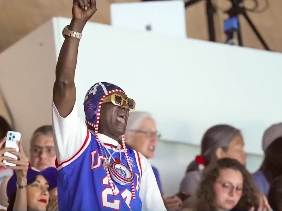 How Flavor Flav became official &#039;hype man&#039; for the U.S. women’s water polo team